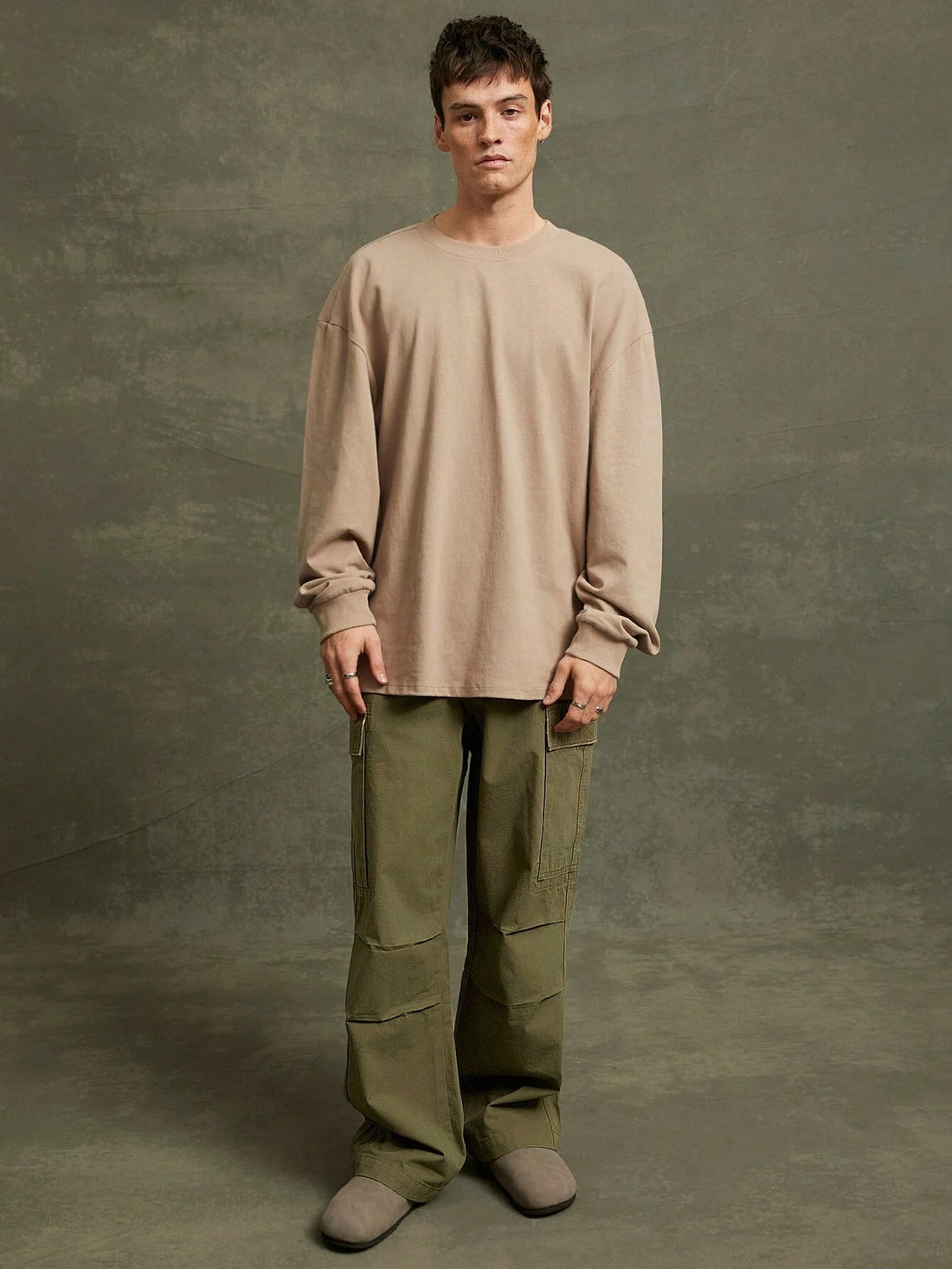 Calça Manfinity Cargo Phantano — Foto 1