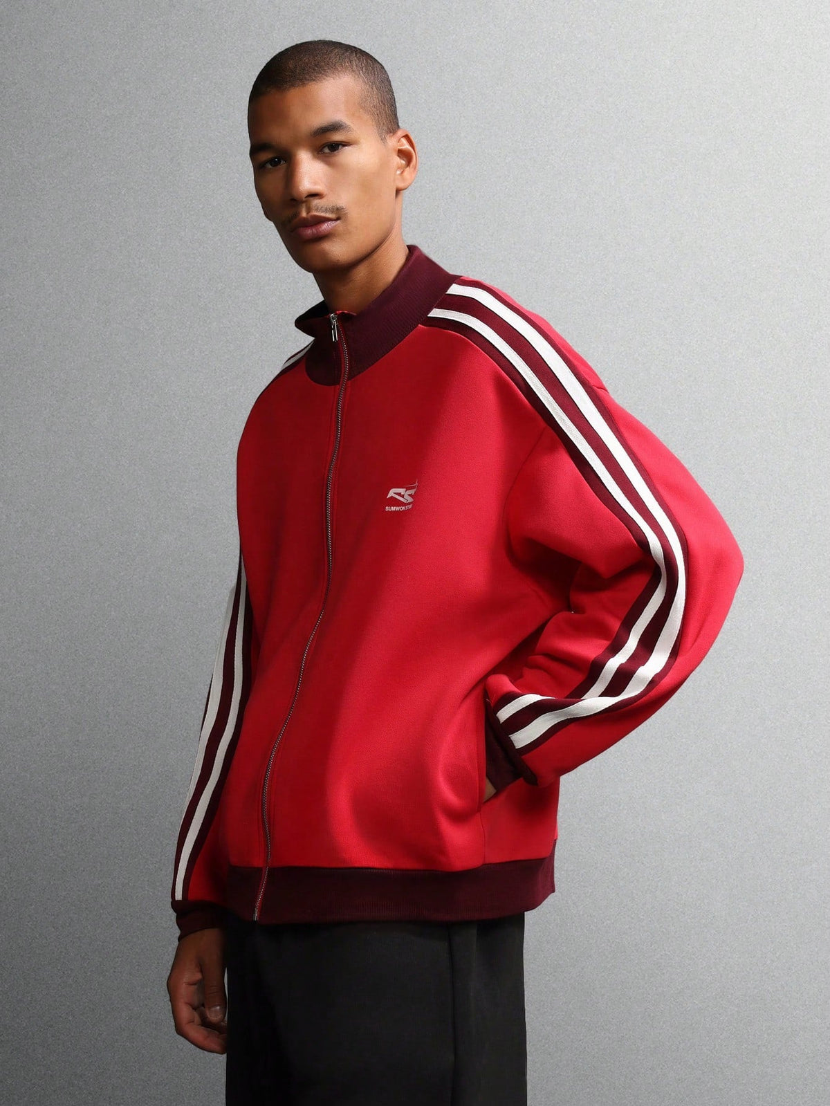 Blusa Manfinity Varsity — Foto 3