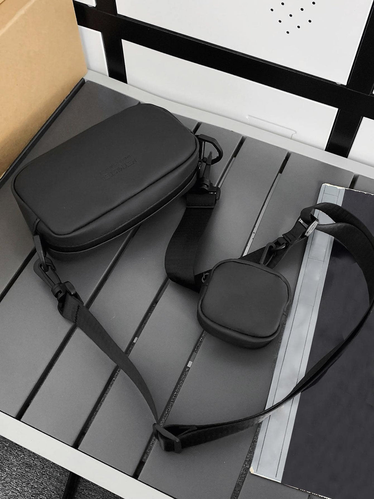 Shoulder bag Manfinity Fivela Acessório — Foto 5