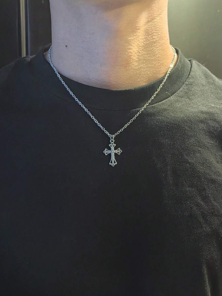 Colar Manfinity Crucifixo Strass — Foto 10