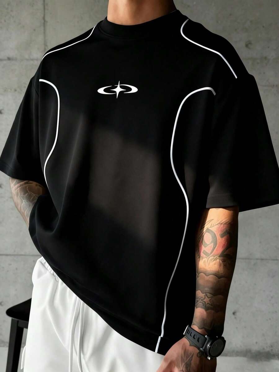 Camiseta Manfinity Folgado Estampa Gráfica Recorte — Foto 1