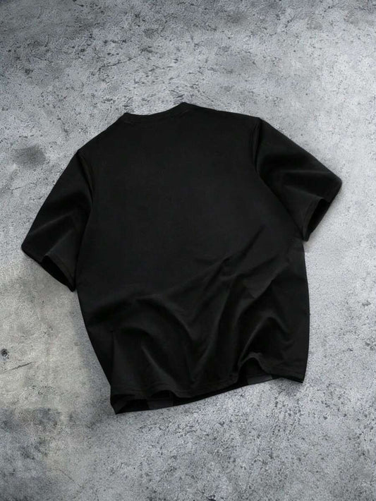 Camiseta Manfinity Folgado Estampa Gráfica Recorte — Foto 2