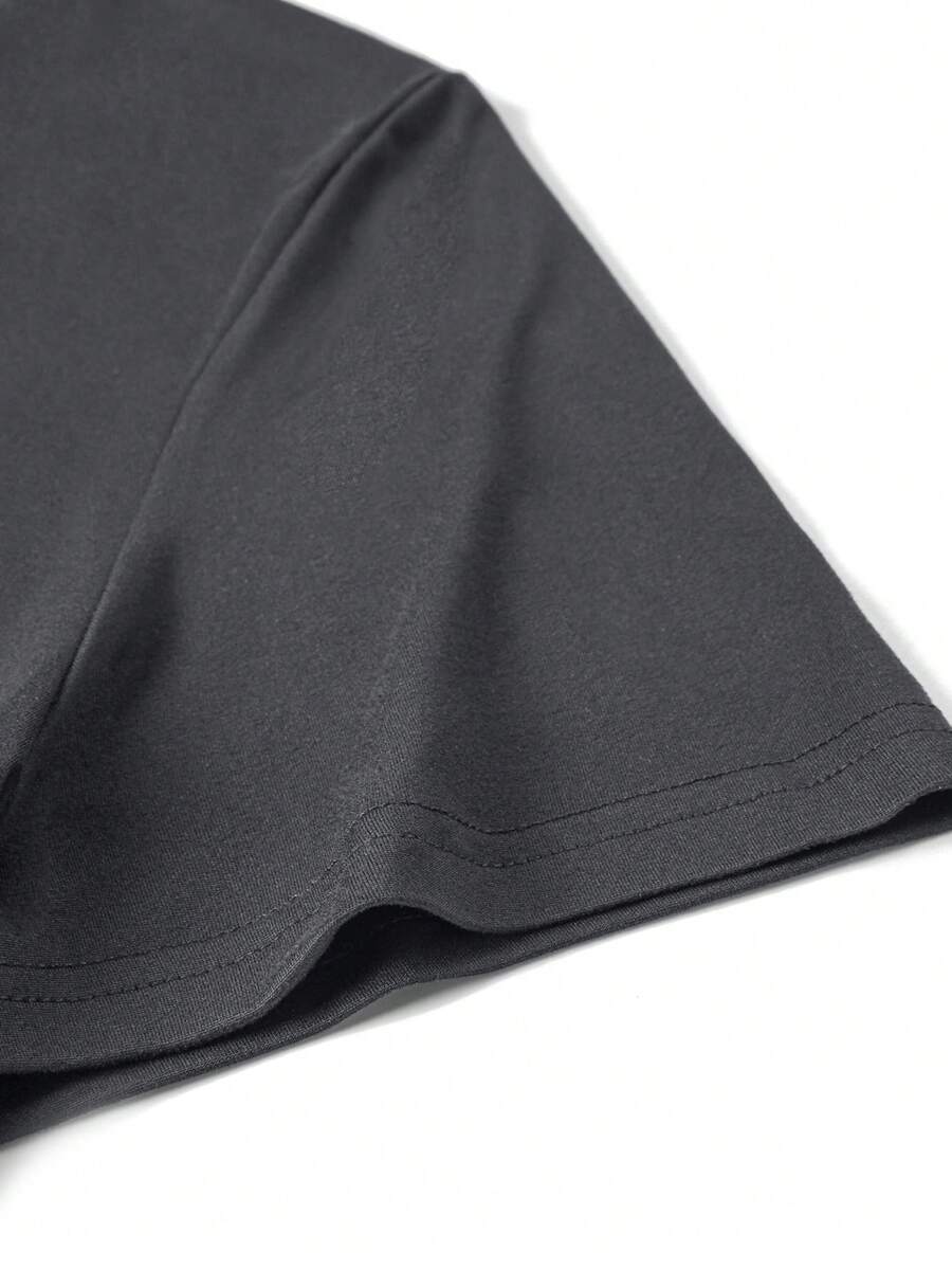 Camiseta Manfinity Gola Minimal — Foto 15