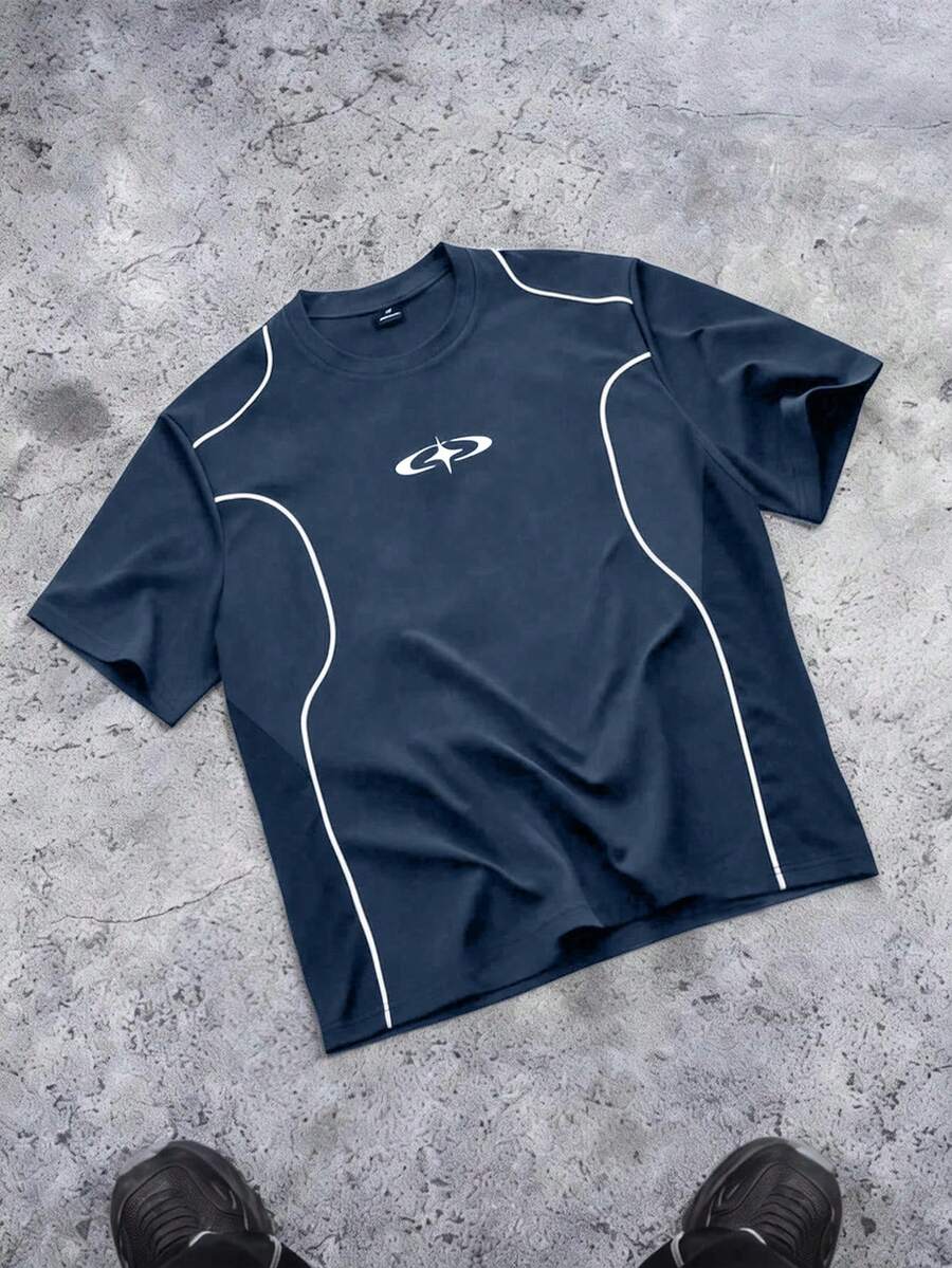 Camiseta Manfinity Folgado Estampa Gráfica Recorte — Foto 22