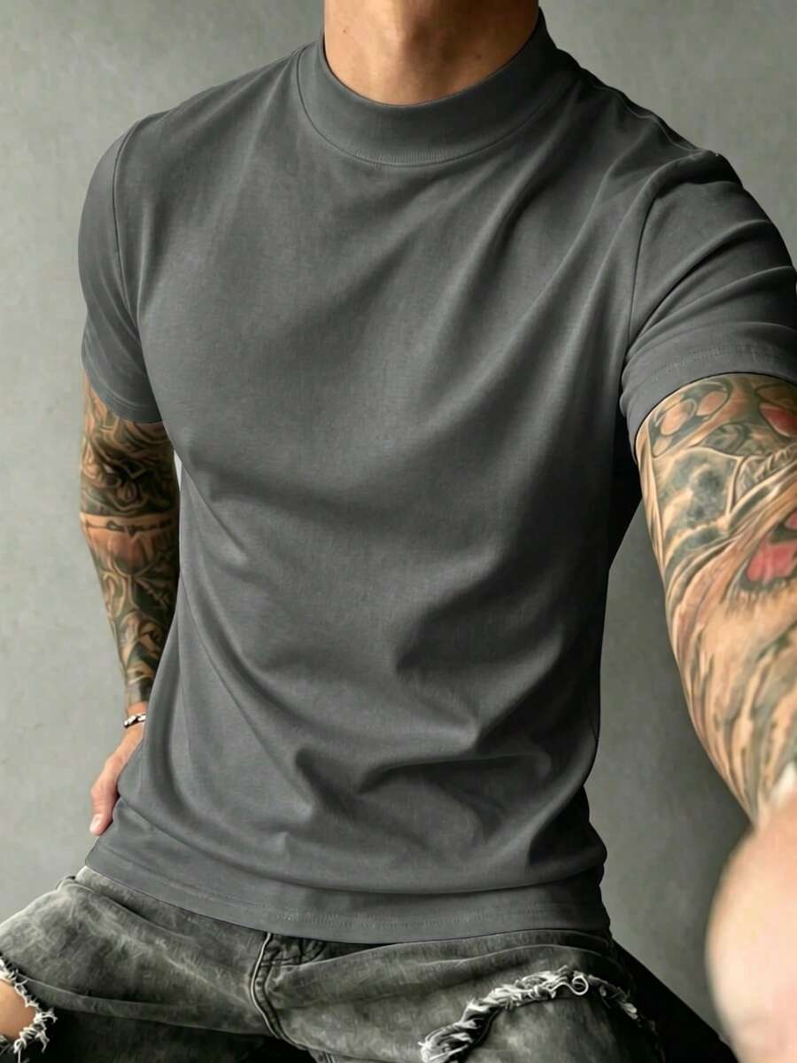 Camiseta Manfinity Gola Minimal — Foto 11