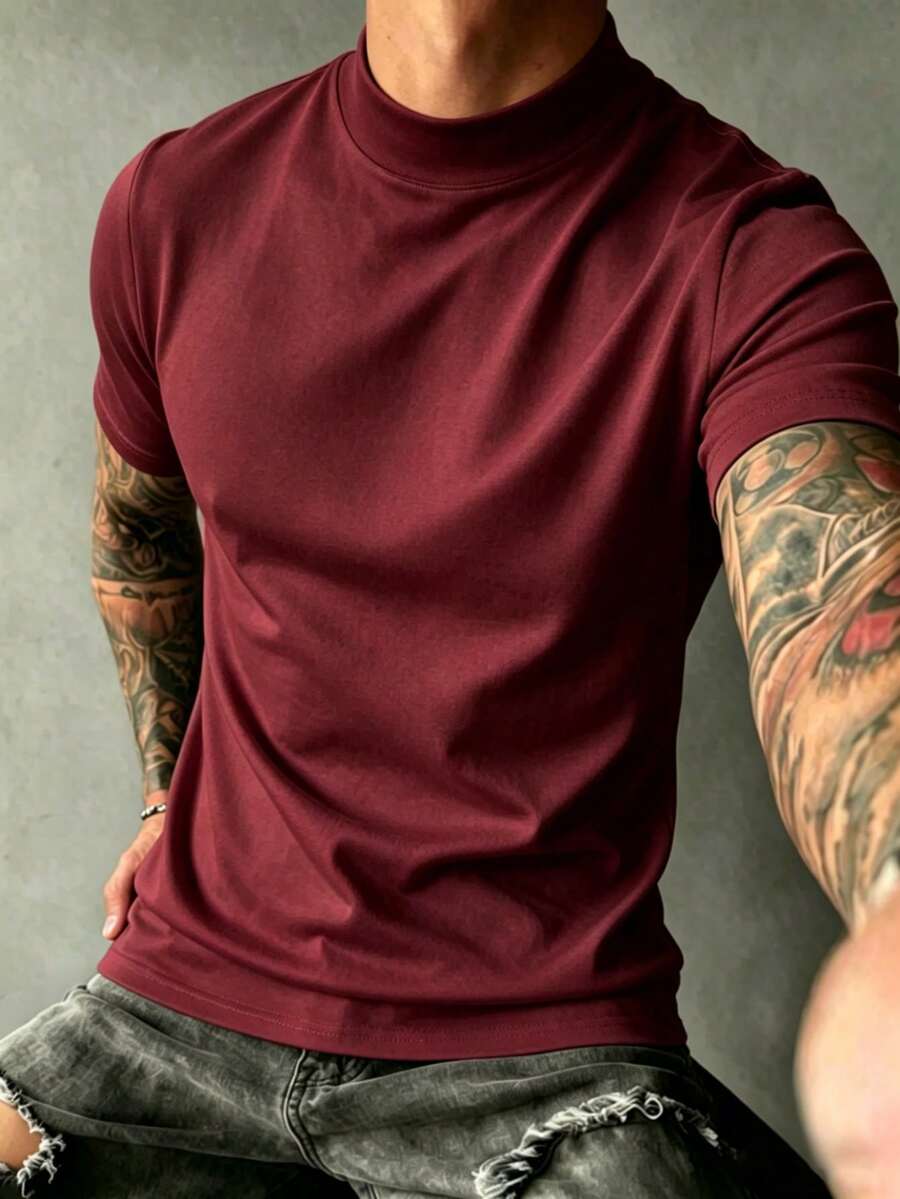 Camiseta Manfinity Gola Minimal — Foto 25