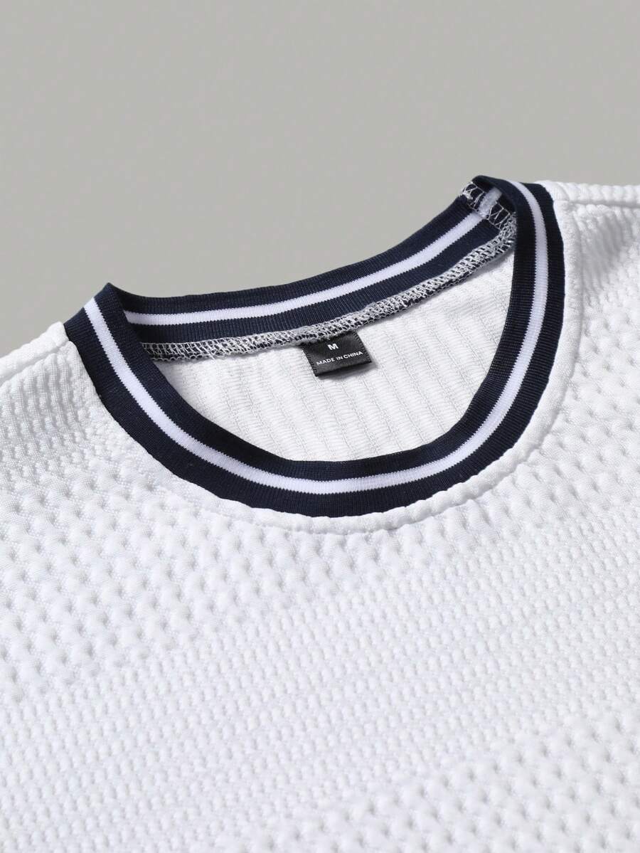 Camiseta Manfinity Textura Verão — Foto 129