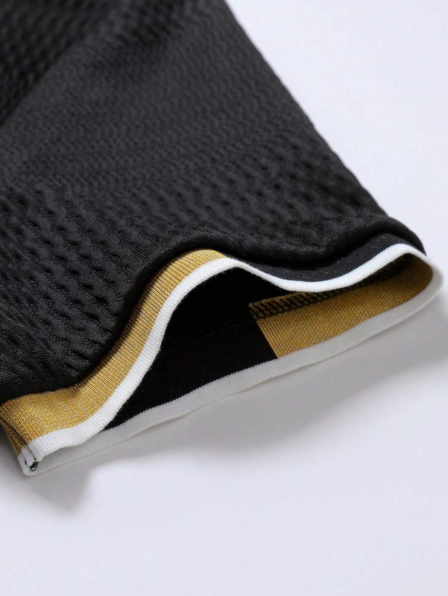 Camiseta Manfinity Textura Verão — Foto 136
