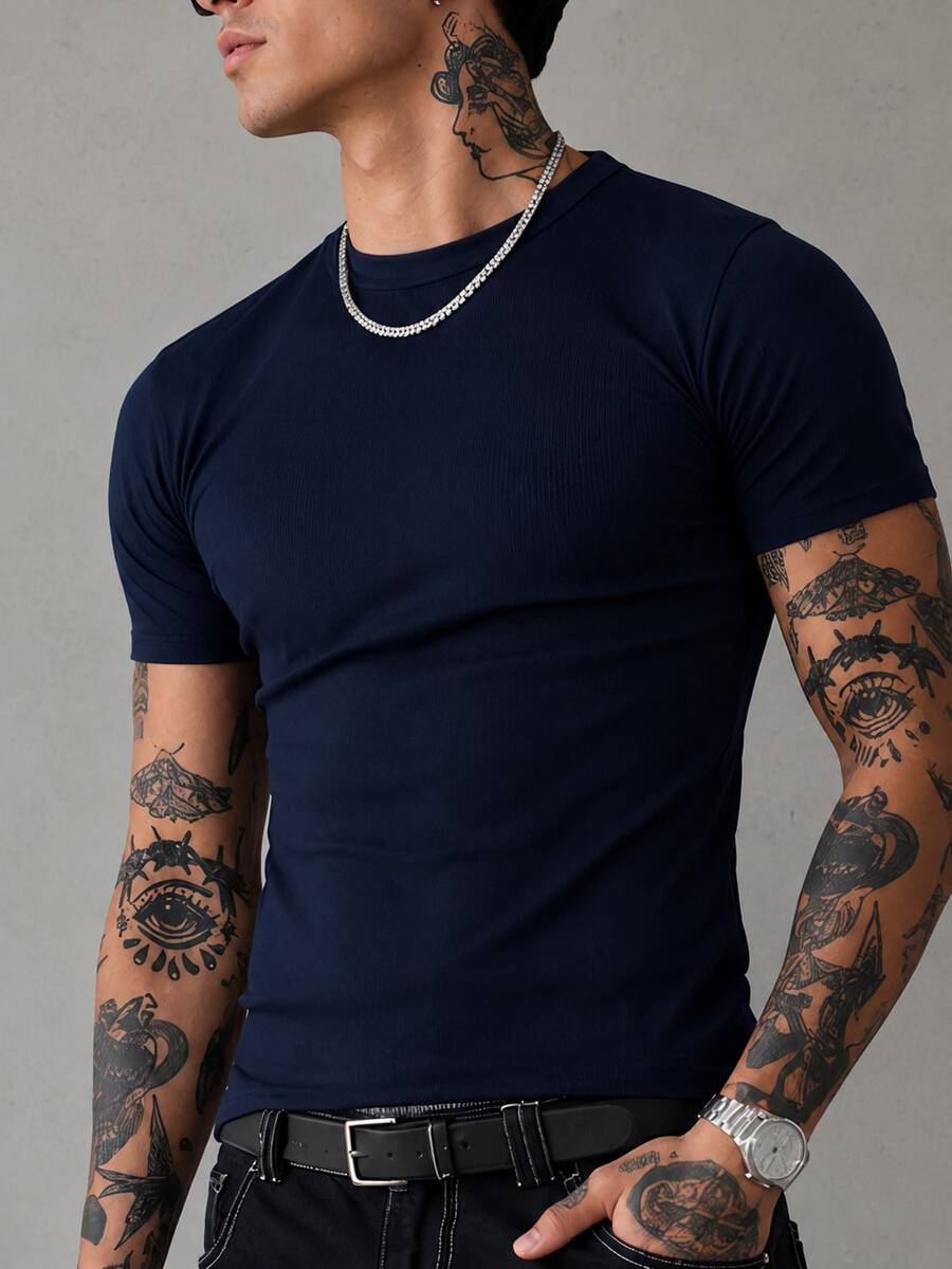 Camiseta Manfinity Canelada — Foto 15