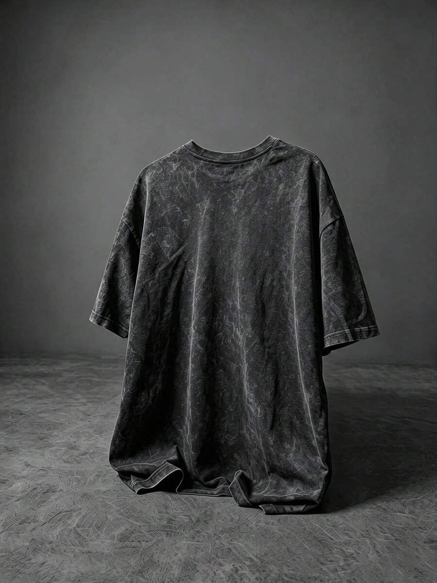 Camiseta Manfinity Folgado Estampa Gráfica Recorte — Foto 33