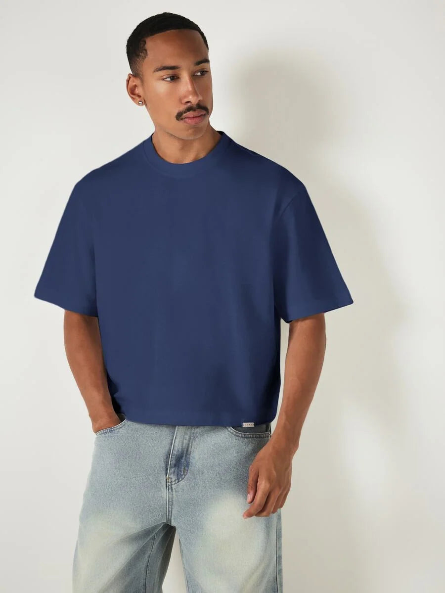 Camiseta Manfinity Cropped Boxy — Foto 19