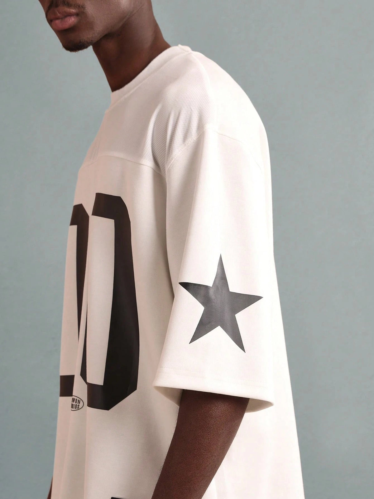 Camiseta Manfinity Oversized 00 — Foto 7