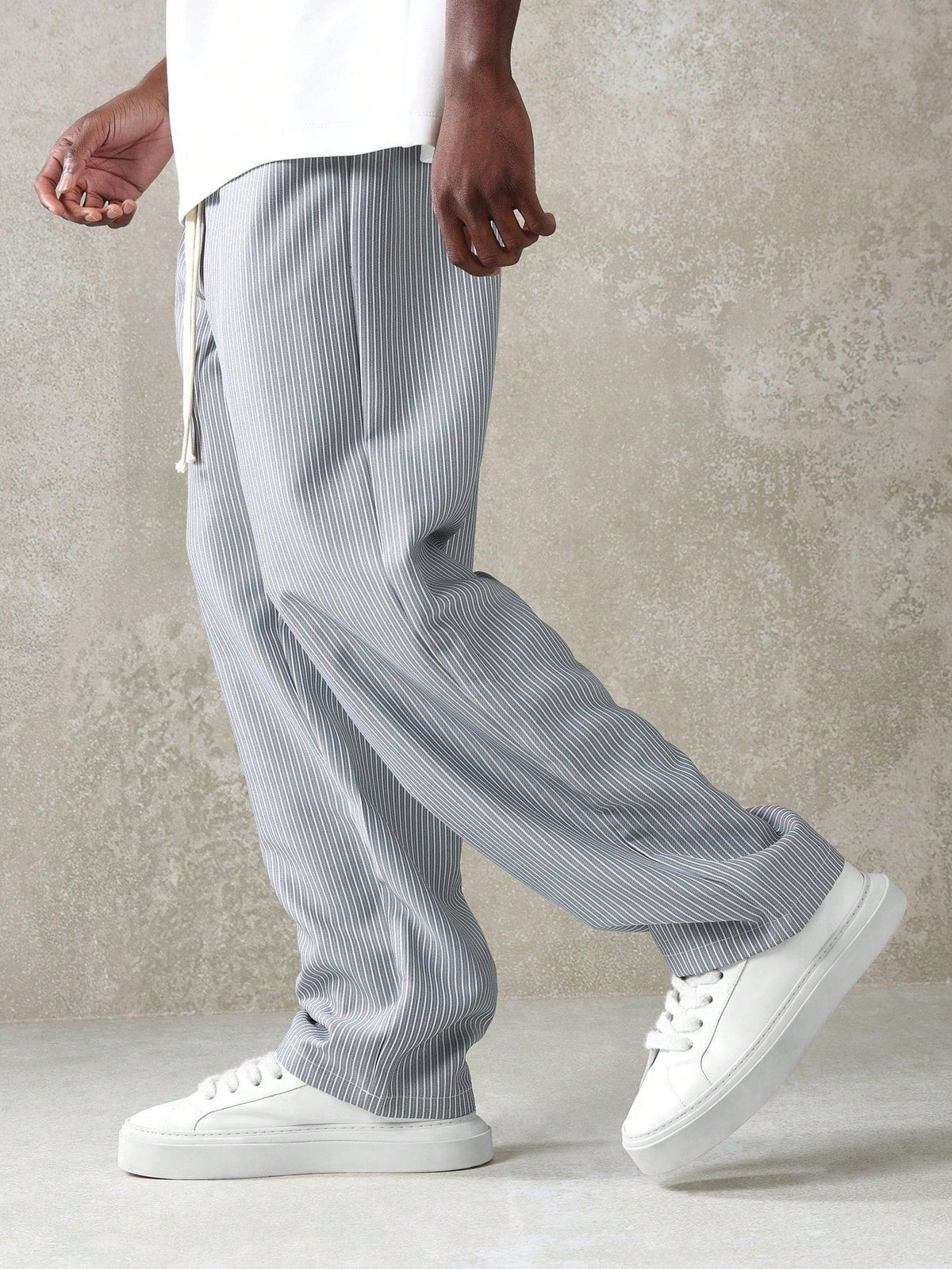 Calça Manfinity Listrada Blues — Foto 2