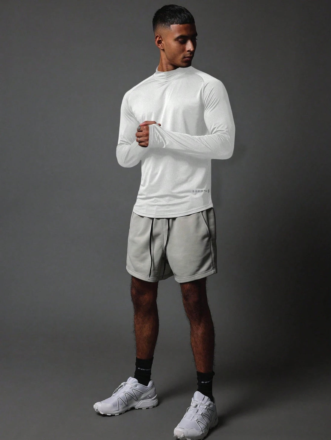 Camiseta Manfinity Fit Longer — Foto 1
