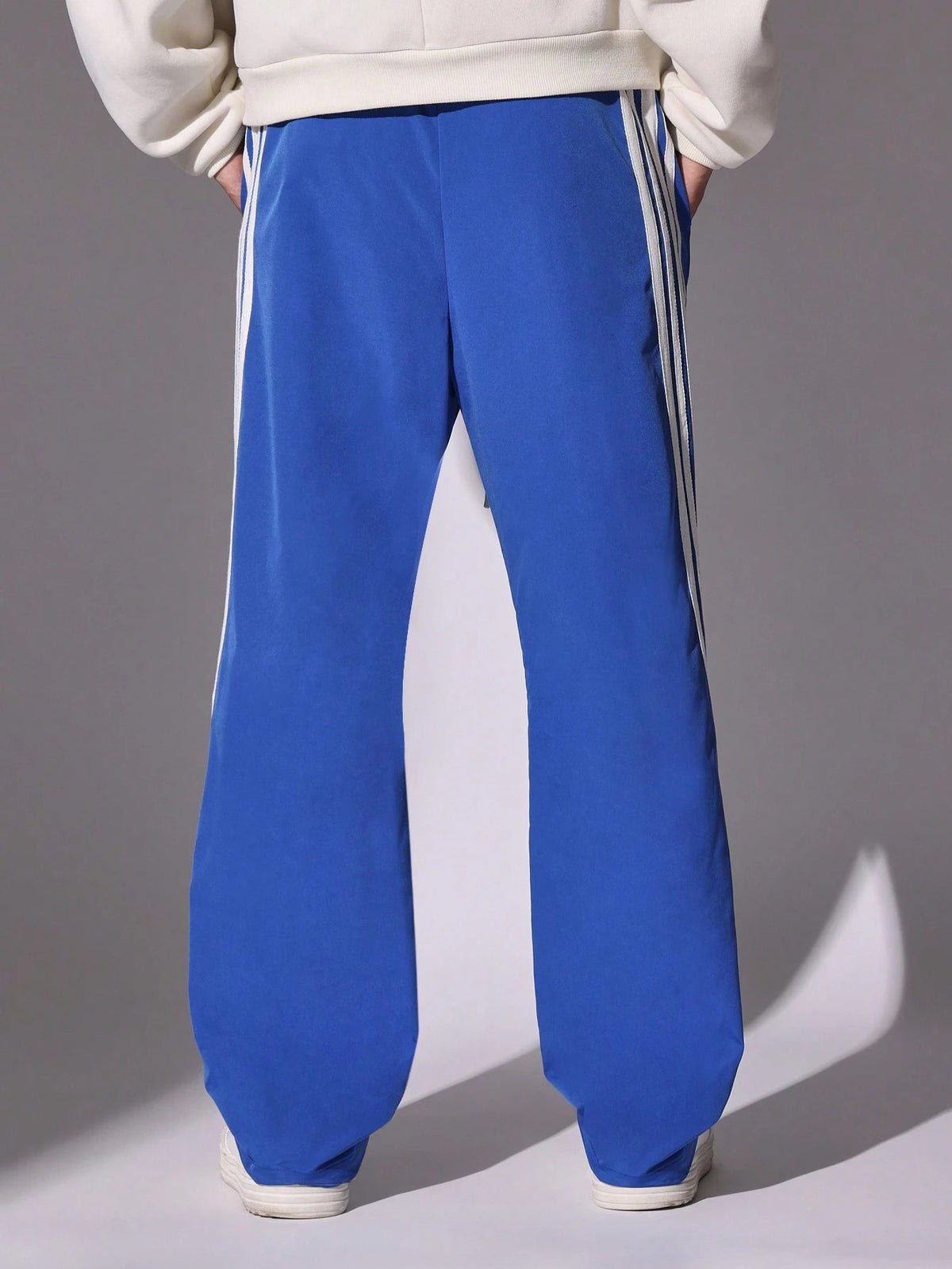 Calça Manfinity Retrolist — Foto 5