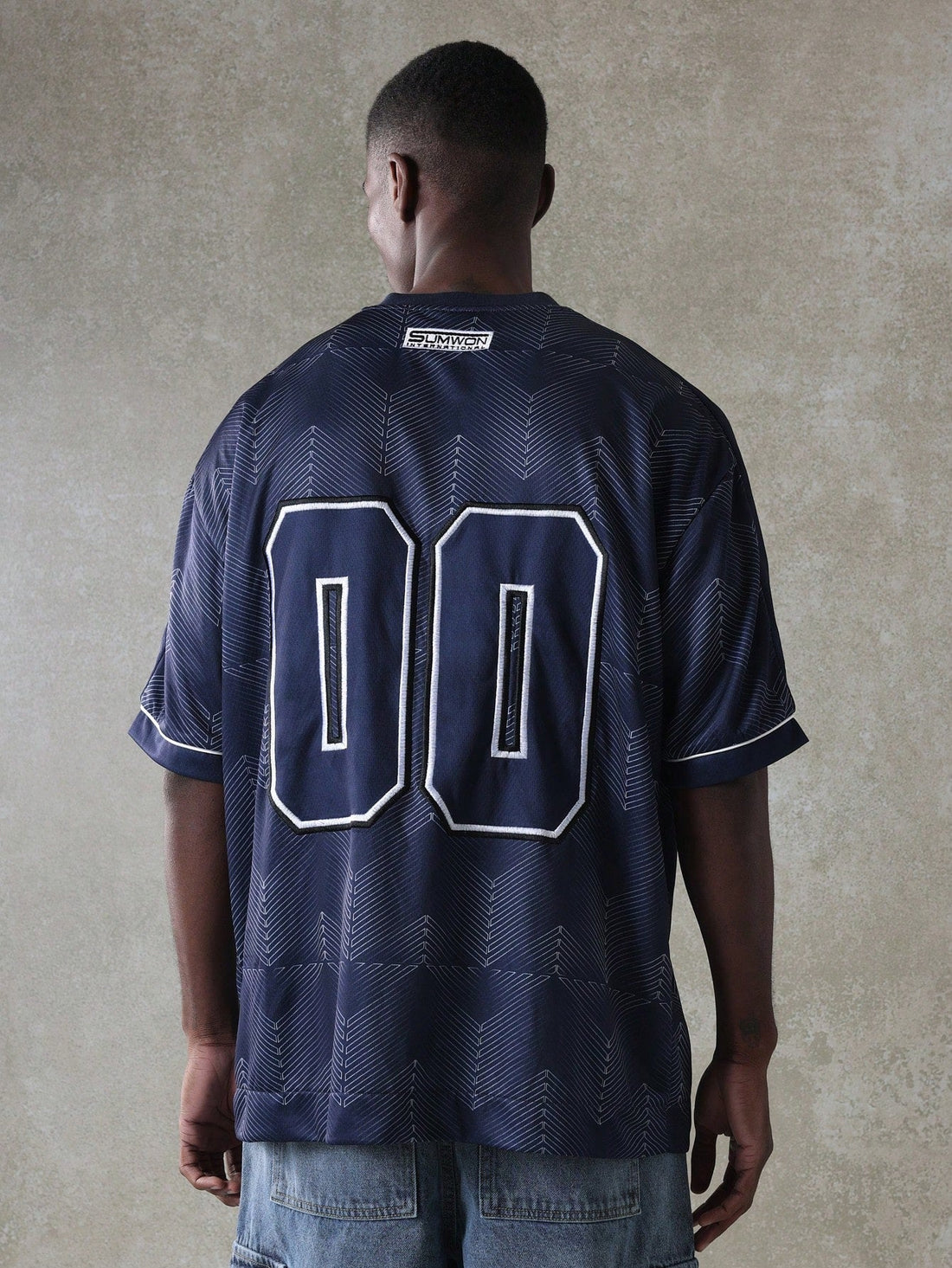 Camiseta Manfinity Oversized Soccer — Foto 1