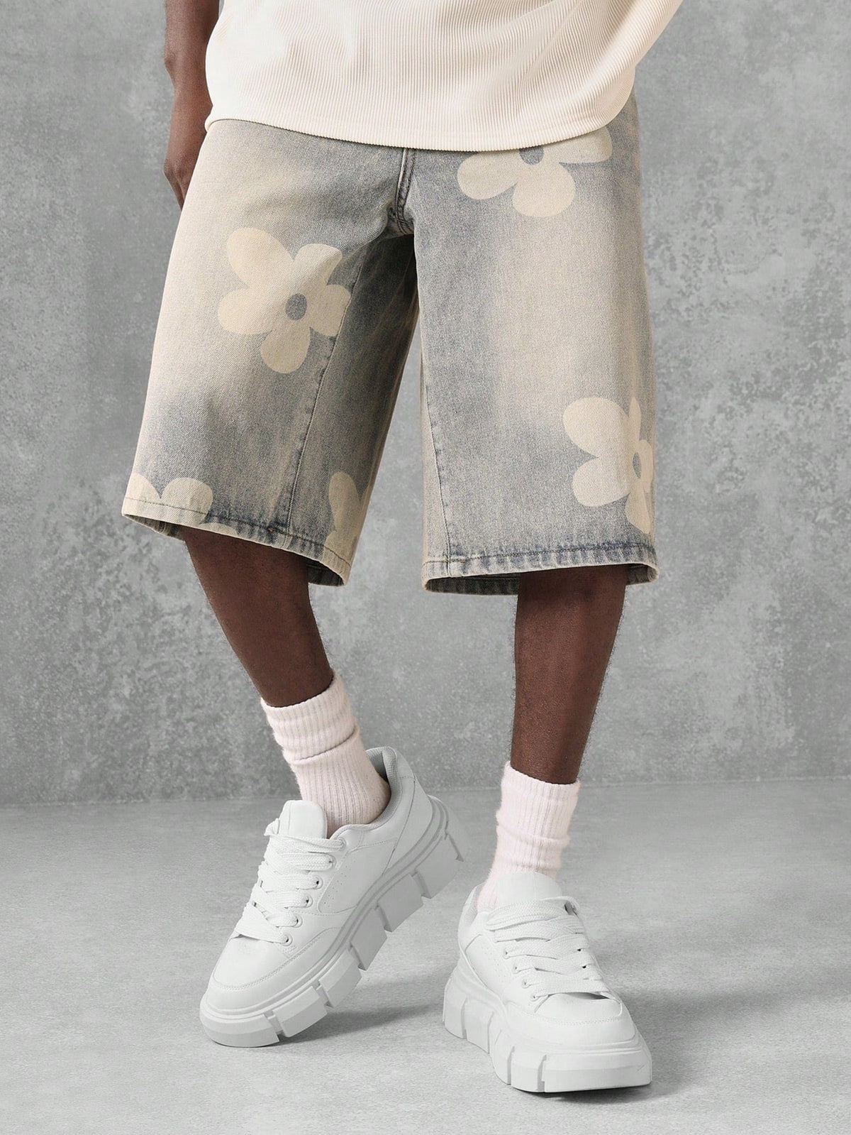 Short Manfinity Denim Florals — Foto 4
