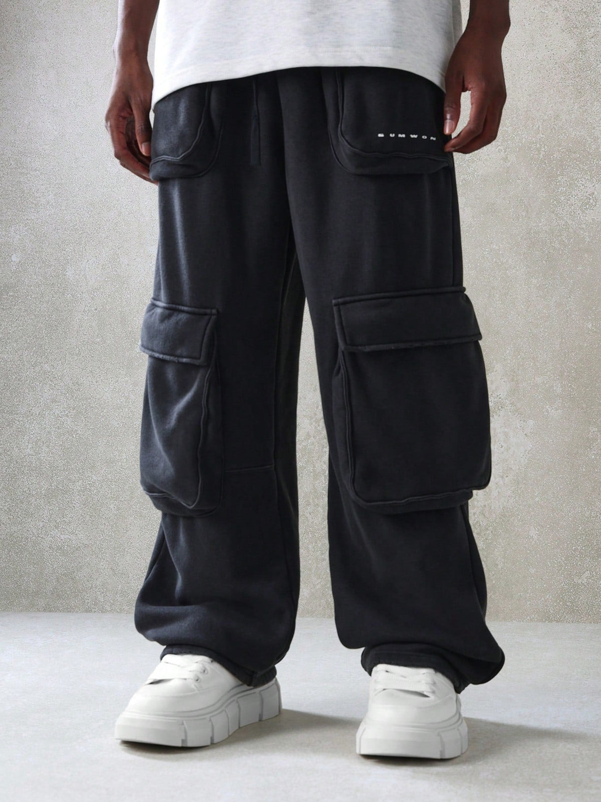 Calça Manfinity Cargo Future — Foto 4