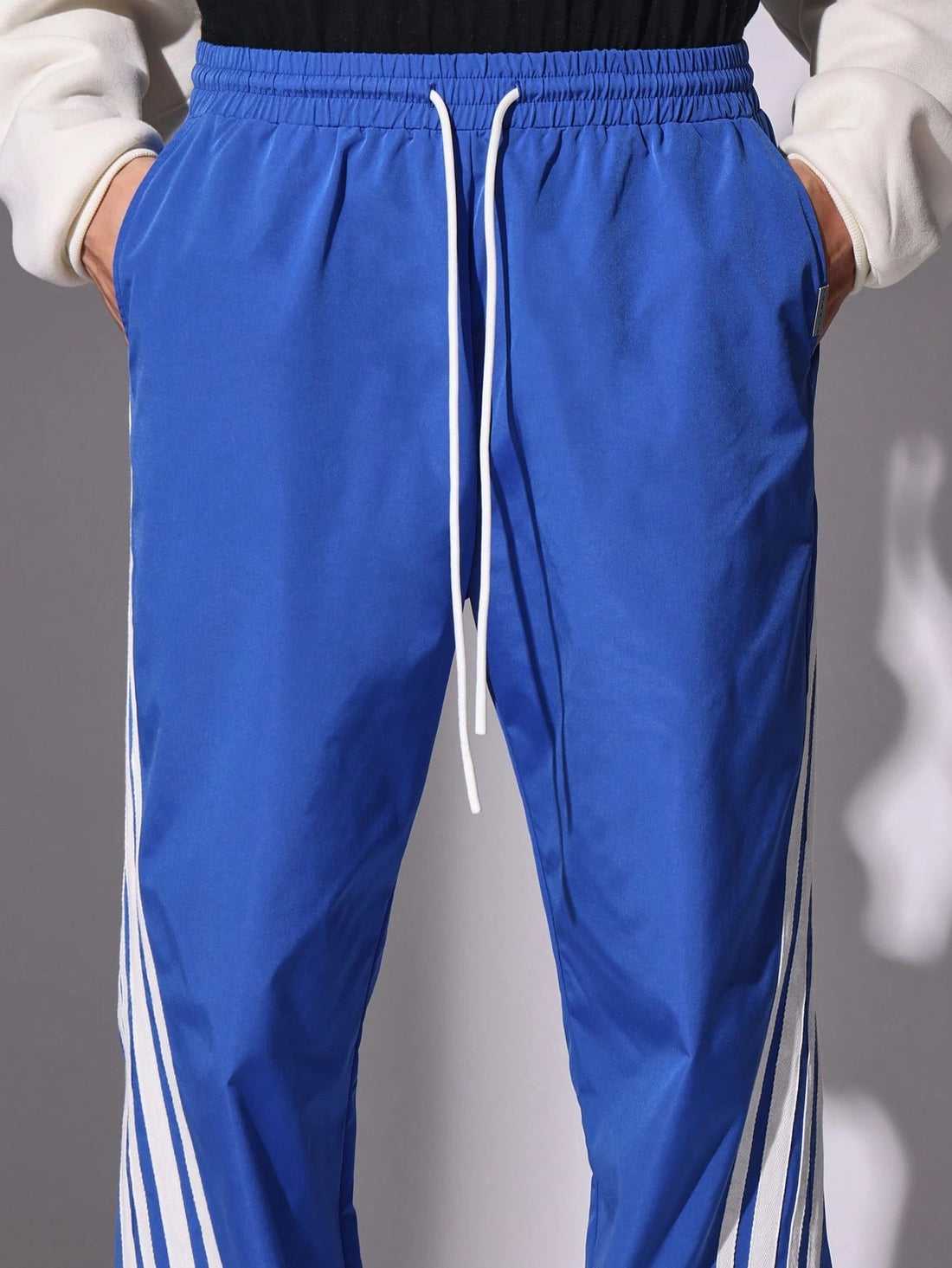 Calça Manfinity Retrolist — Foto 1