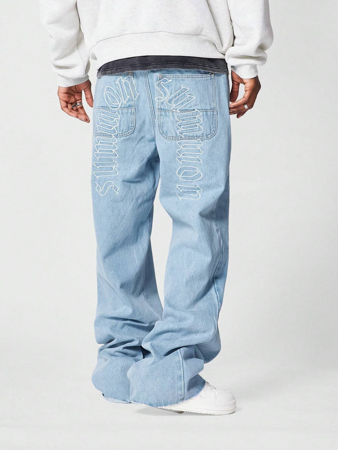 Calça Manfinity Bordado 90s — Foto 1