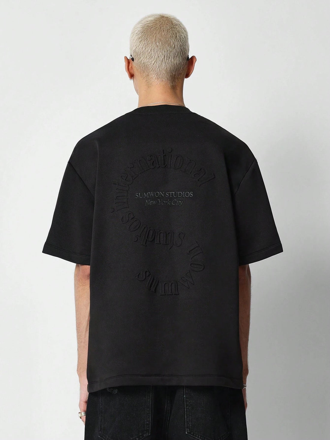 Camiseta Manfinity Gravura — Foto 1