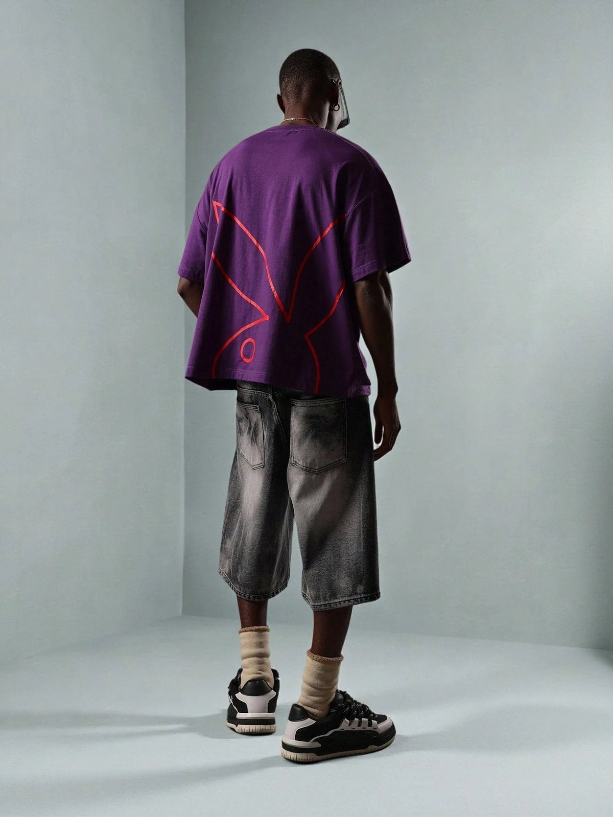 Camiseta Manfinity Purplee — Foto 1