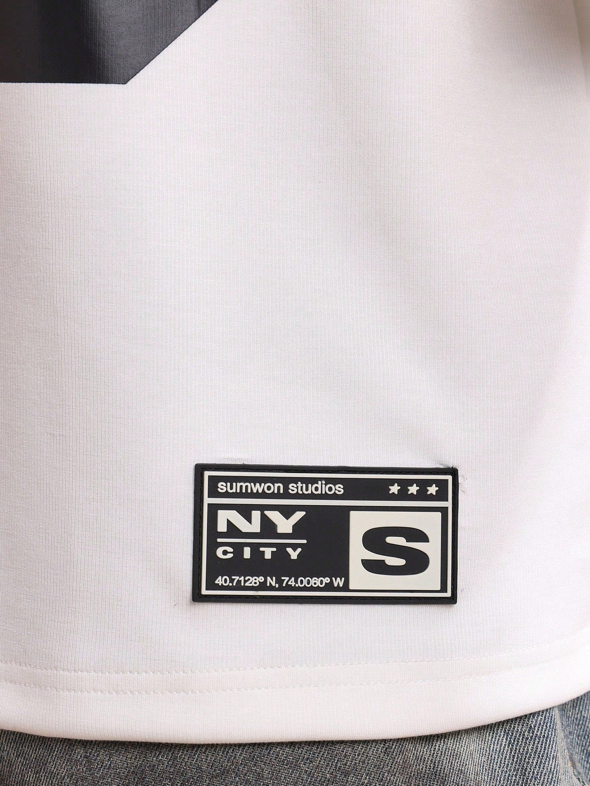 Camiseta Manfinity Oversized 00 — Foto 6