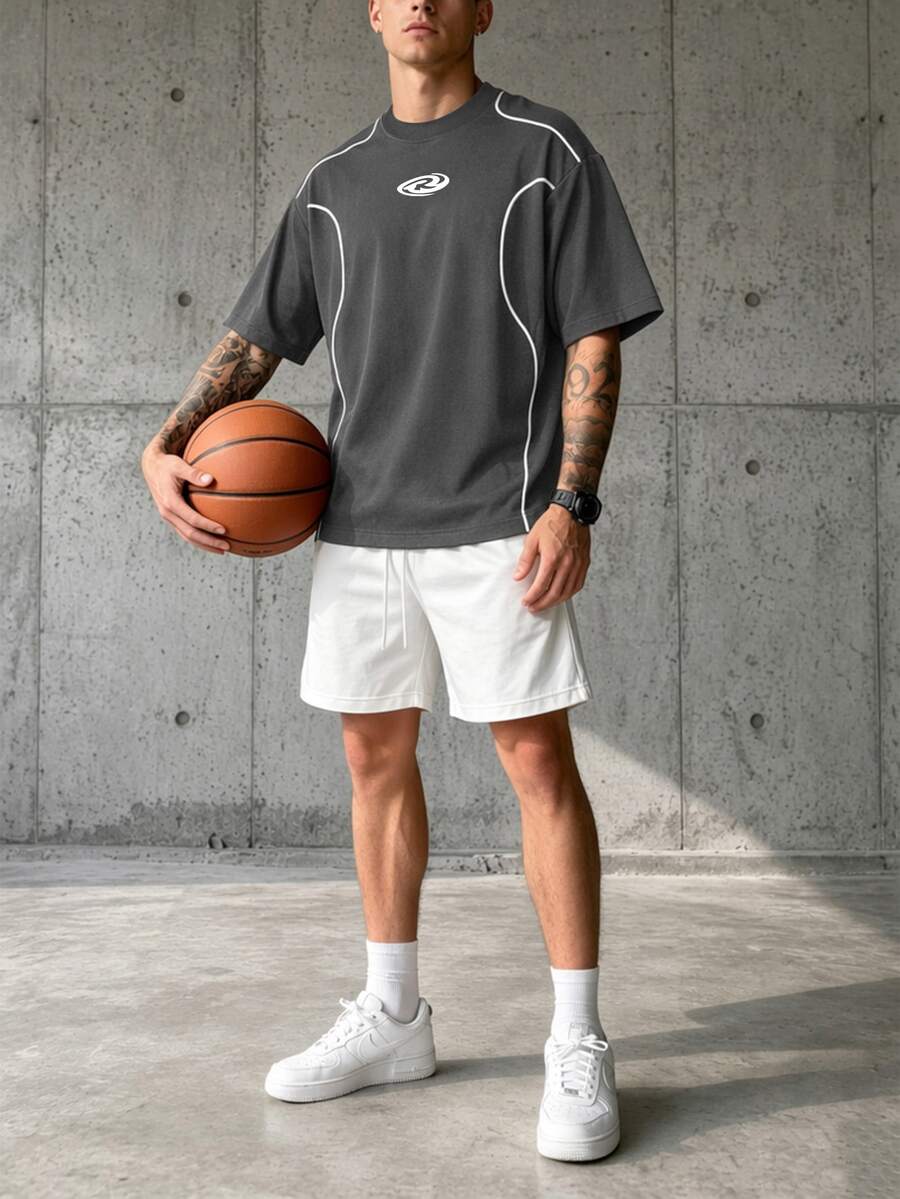 Camiseta Manfinity Folgado Estampa Gráfica Recorte — Foto 43